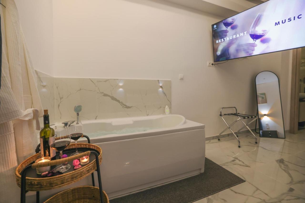 Apollo 2 Bd Jacuzzi Suite Αθήνα Εξωτερικό φωτογραφία